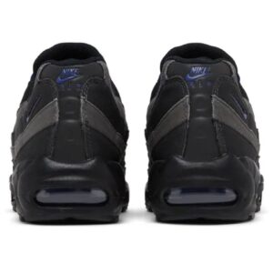 Nike Air Max 95s | Black x Dark Blue